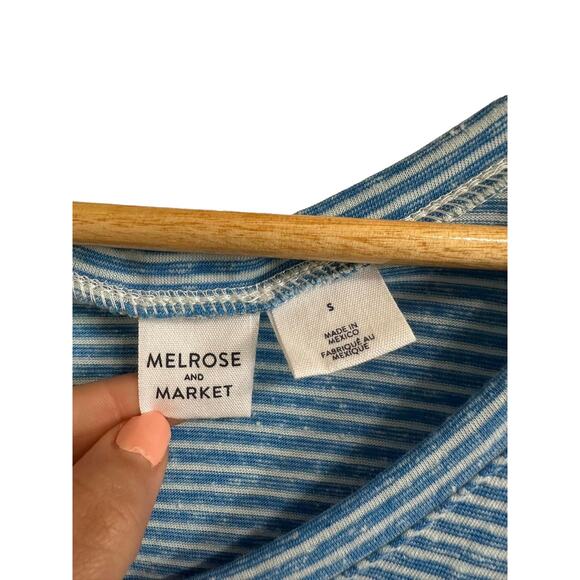 Melrose And Market Blue White Striped Knot Sleeve V-Neck T-Shirt Small‎ NEW - Picture 3 of 8